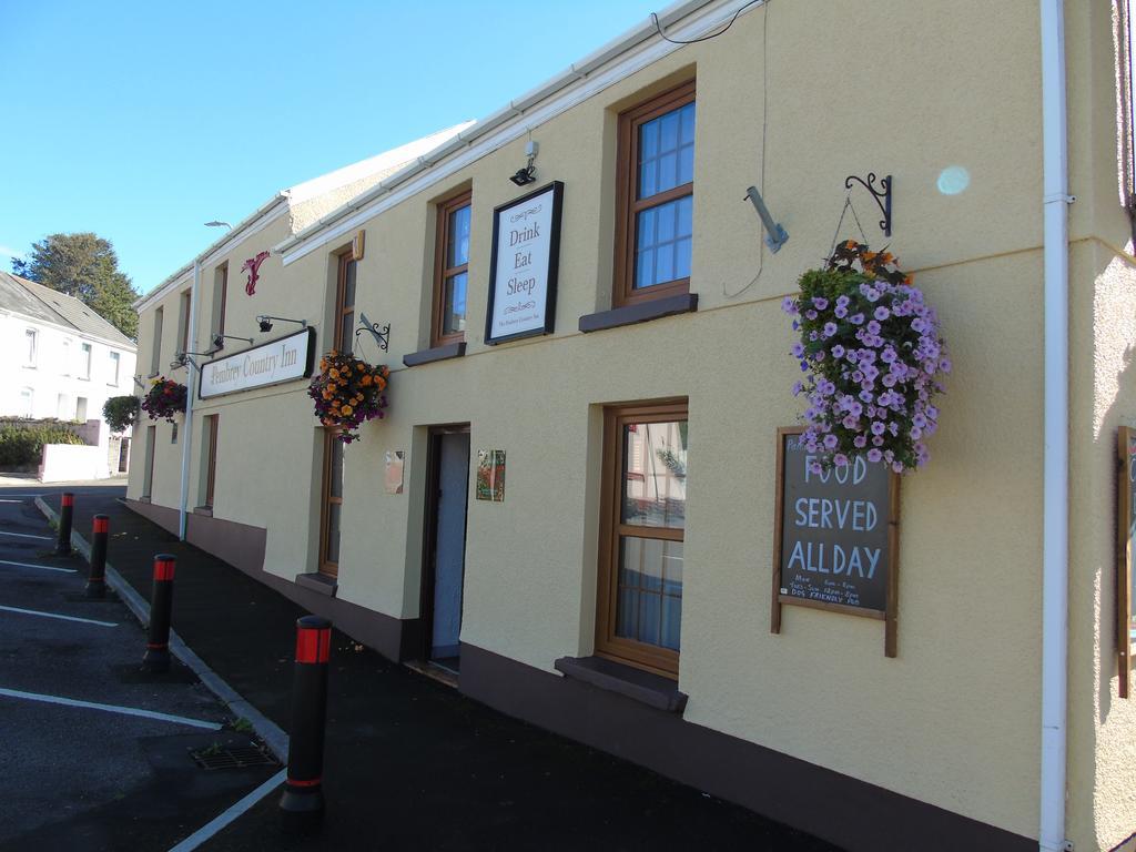 The Pembrey Country Inn Dış mekan fotoğraf