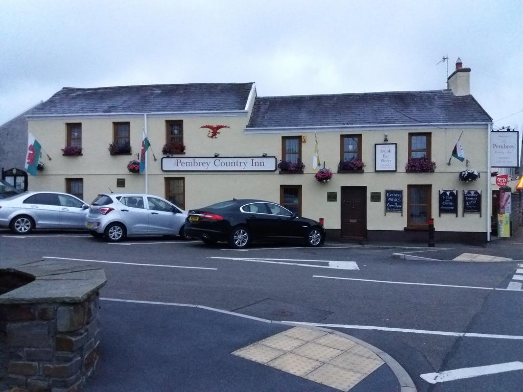 The Pembrey Country Inn Dış mekan fotoğraf