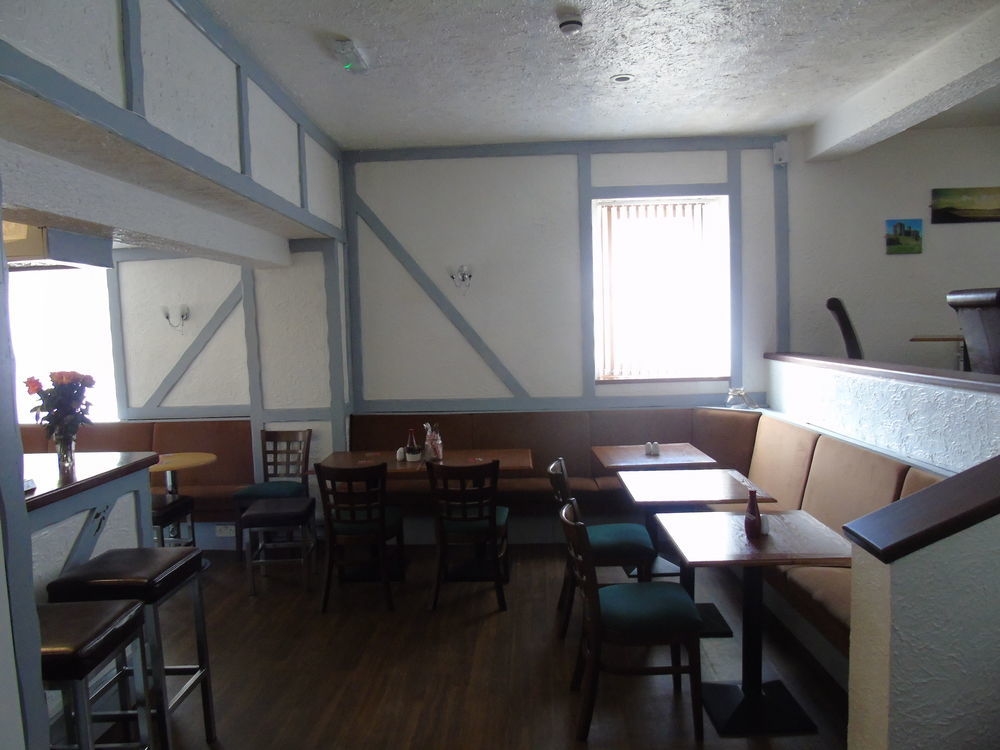 The Pembrey Country Inn Dış mekan fotoğraf