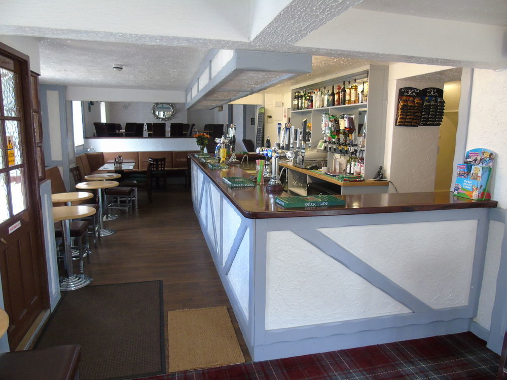 The Pembrey Country Inn Dış mekan fotoğraf